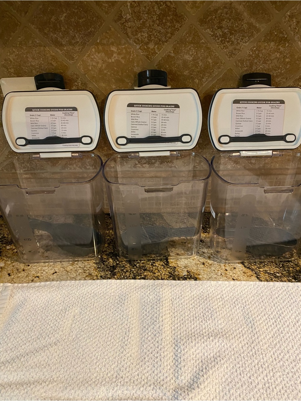 Airtight Clear Food Storage Containers with White Lids - Set of 8 - Picture 2 of 7